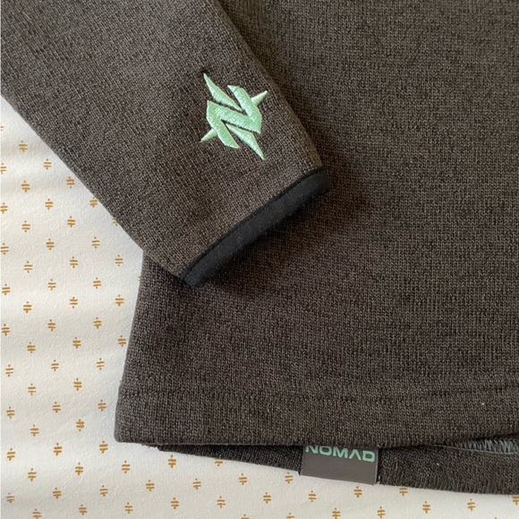 Nomad Women's Slaysman 1/4 Zip Fleece Size Small - Picture 3 of 5